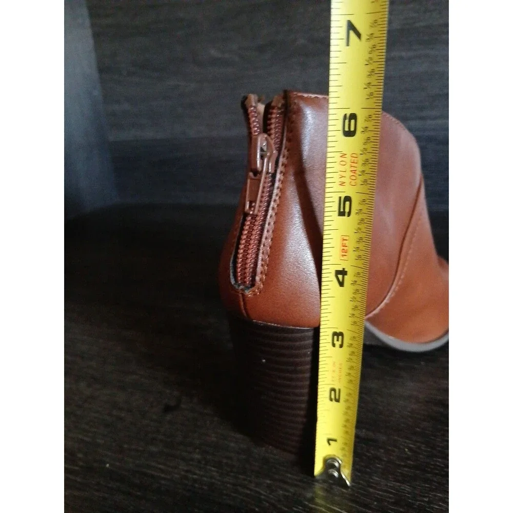 Style & Co Wens Brown Tan Ankle Boots Block Heel Back Zip Booties Size 6M